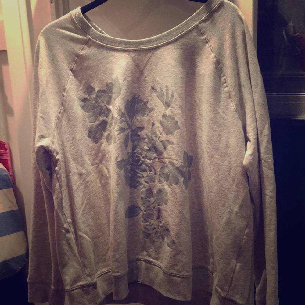 Old navy sweatshirt